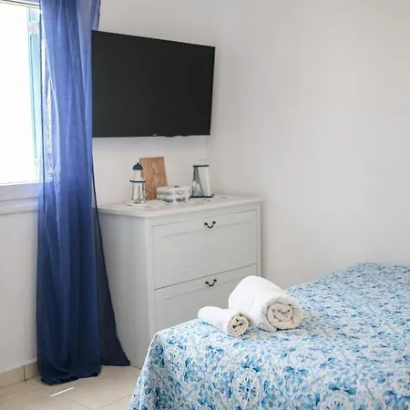 Naxos Center Venetian Castle And Portara View Studio Naxos City